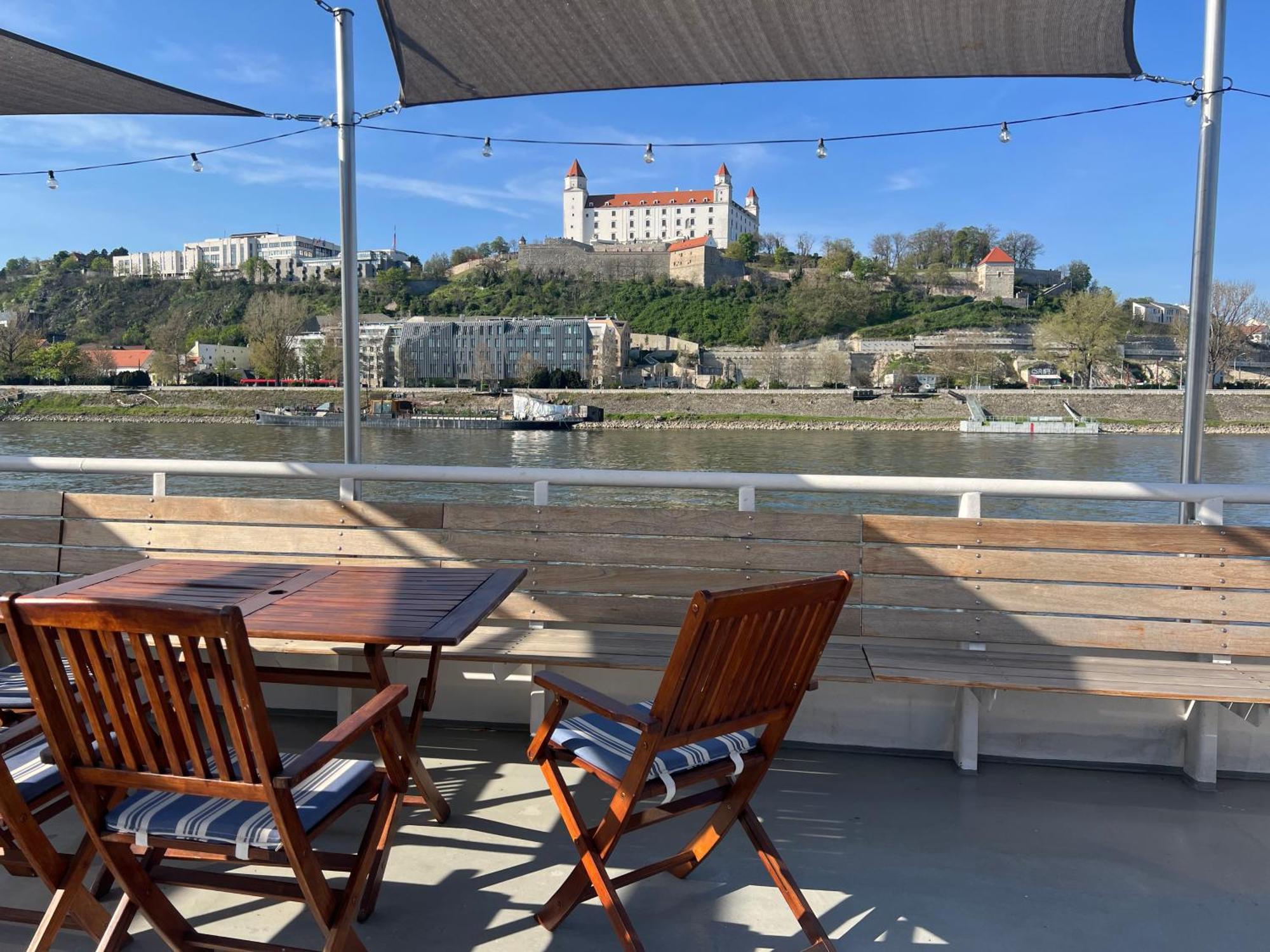 No1 Dream View Apartment Bratislava Exterior photo